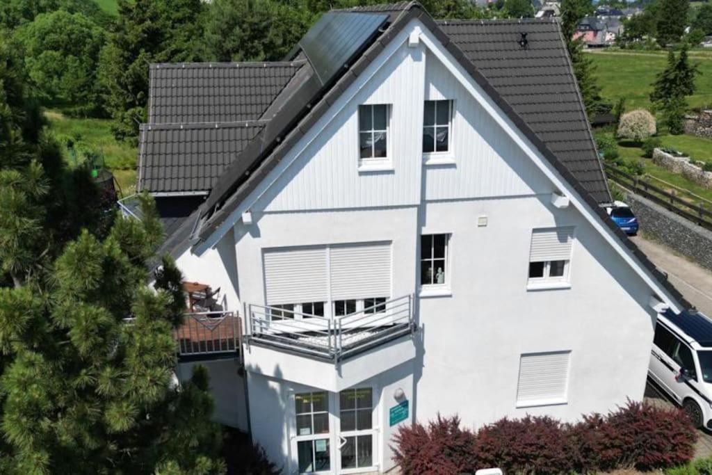 Ferienwohnung Fischer Mit E-Ladestation Direkt Am Haus Шварценберг Экстерьер фото